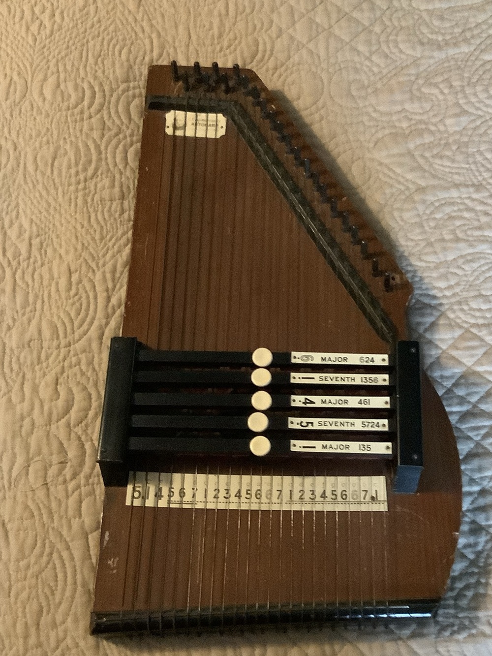 Vintage C.F. Zimmerman 23-String Autoharp